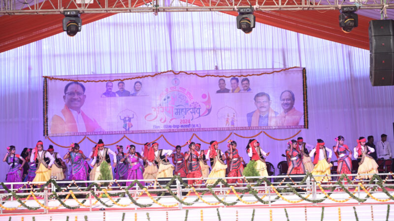 गौरेला-पेंड्रा-मरवाही : जिला स्थापना की चौथी वर्षगांठ पर आयोजित भव्य और वृहद अरपा महोत्सव से भाव विभोर हुए जिलेवासी