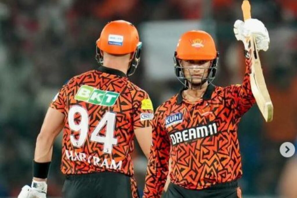 IPL 2024 : सभी के लिए एक.. जाओ और.. कैसे अभिषेक ने SRH के लिए जड़ा सबसे तेज अर्धशतक?