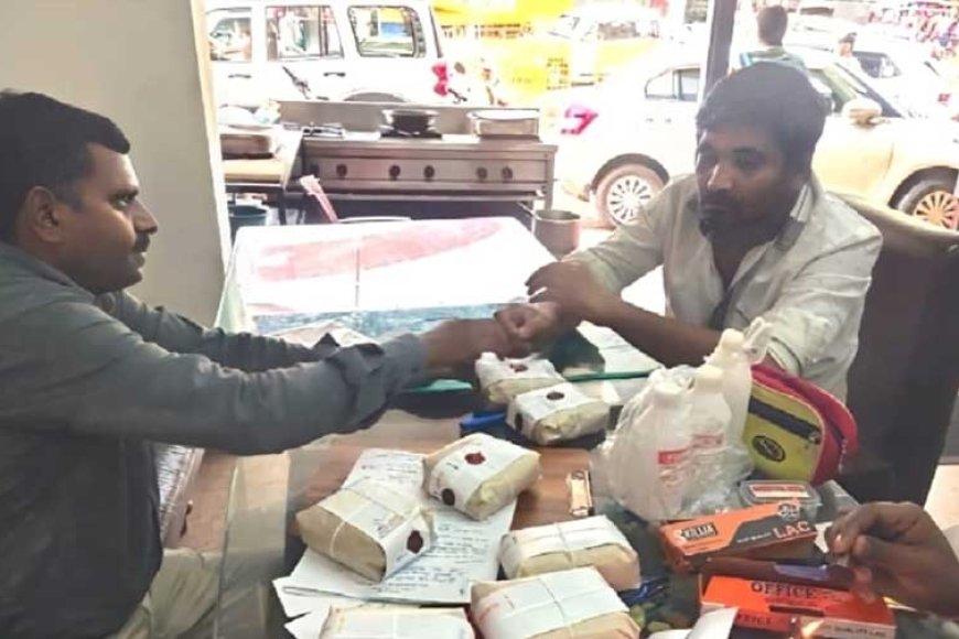 गुणवत्ताहीन मिठाई विक्रय पर खाद्य सुरक्षा विभाग की छापेमारी, मिठाई के नमूने जब्त, जांच के लिए रायपुर भेजे गए