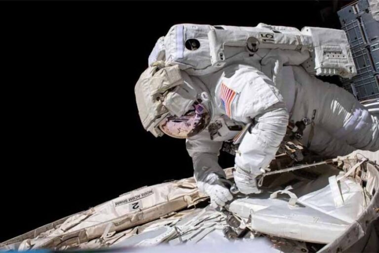 अंतरराष्ट्रीय अंतरिक्ष स्टेशन की यात्रा करेगा ISRO का एक गगनयात्री, NASA के साथ चल रहा मिशन