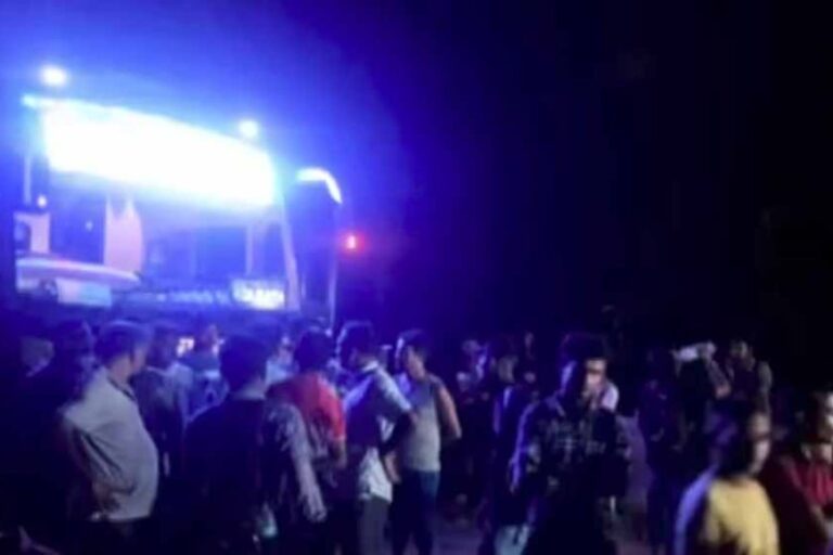 बस में यात्रा कर रहे एक व्यापारी को चाय की चुस्की महंगी पड़ गई, 17 किलो चांदी और 5 लाख रुपये ले उड़े लुटेरे