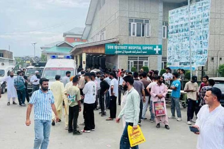 उत्तरी कश्मीर के सोपोर में विस्फोट, चार लोगों की मौत