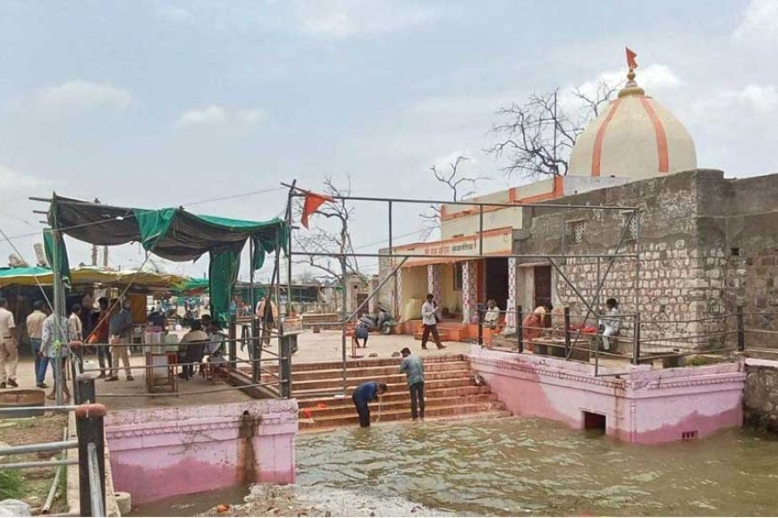 इस बरसात में कोटेश्वर तीर्थ पांचवीं बार जलमग्न… नौ मंदिरों में विराजित भगवान का नर्मदा जलाभिषेक