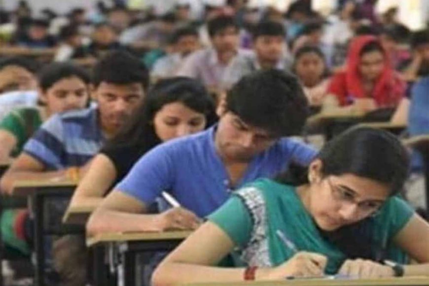 कॉलेज में निकला फरमान, भड़के गए कश्मीरी छात्र, क्लास में आना है तो दाढ़ी कटवानी पड़ेगी