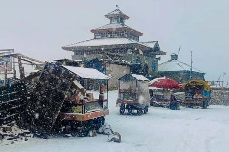 Himachal Pradesh में शीतलहर का कहर , 9 जिलों में तापमान शून्य से नीचे; पूरे हफ्ते कैसा रहेगा मौसम