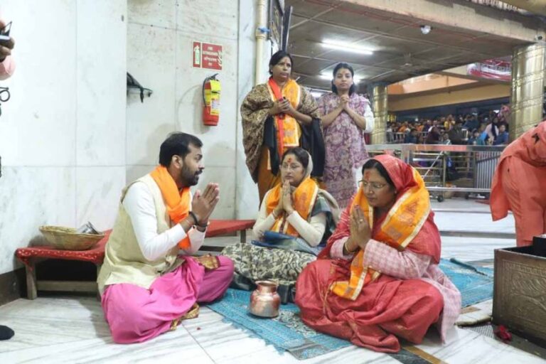 केंद्रीय मंत्री अन्नपूर्णा देवी ने महाकाल की नगरी उज्जैन में किये महाकालेश्वर के दर्शन, नंदी हॉल में बैठकर लगाया ध्यान