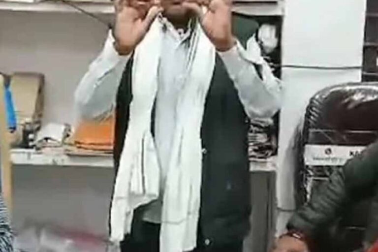 पन्ना की धरा हीरों के लिए प्रसिद्ध है, खेत में निकले दो हीरों ने चमका दी किसान और उसके चार साथियों की किस्मत