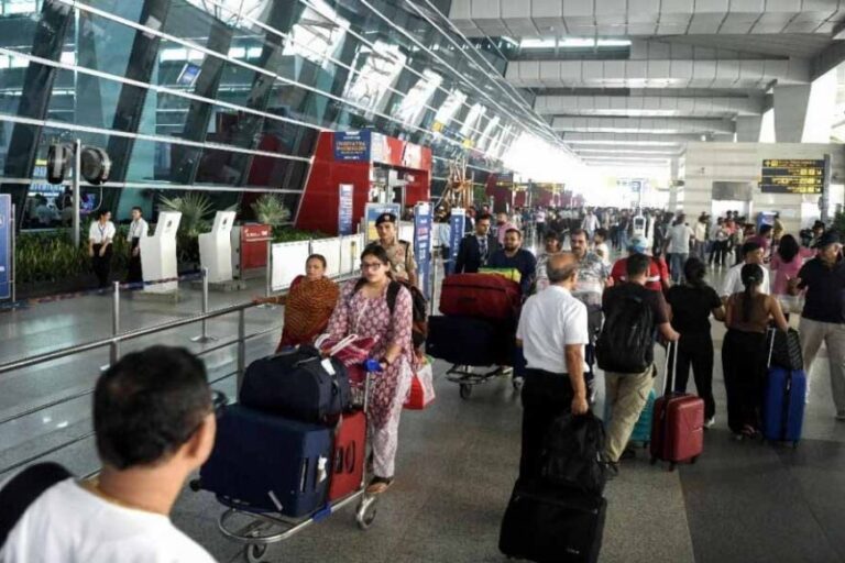 गुवाहाटी हवाई अड्डे पर 2024 में यात्रियों, विमानों की आवाजाही बढ़ी