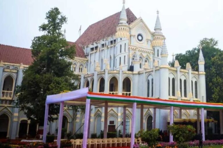 हाई कोर्ट ने मुख्य न्यायाधीश कैत के बंगले से मंदिर हटाए जाने के दावे वाली खबरों का खंडन किया