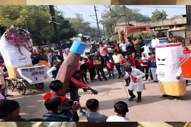 मनेन्द्रगढ़ में बहरूपिया प्रतियोगिता 2024 का आयोजन प्रतिभागी बहरूपिया बनकर करेंगे आम जनता का मनोरंजन