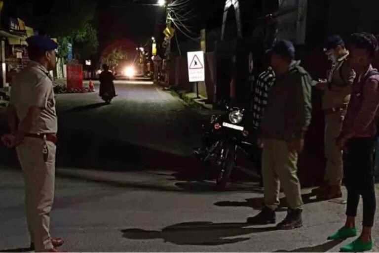 मध्य प्रदेश में न्यू ईयर पार्टी को लेकर पुलिस ने चैकिंग और सुरक्षा व्यवस्था के कड़े इंतजाम किए