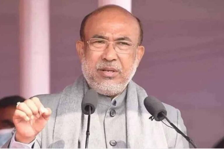 मणिपुर के सीएम एन बीरेन सिंह ने कहा& यह पूरा साल बहुत दुर्भाग्यपूर्ण रहा है, लोग मुझे क्षमा करें