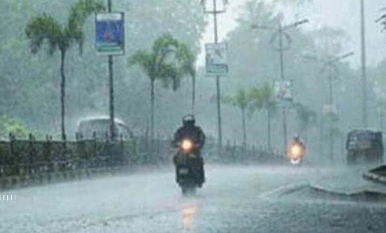 मध्य प्रदेश में आज बादल छा सकते हैं, इन 13 जिलों में आंधी और बारिश की संभावना, रफ्तार से चल सकती है हवा