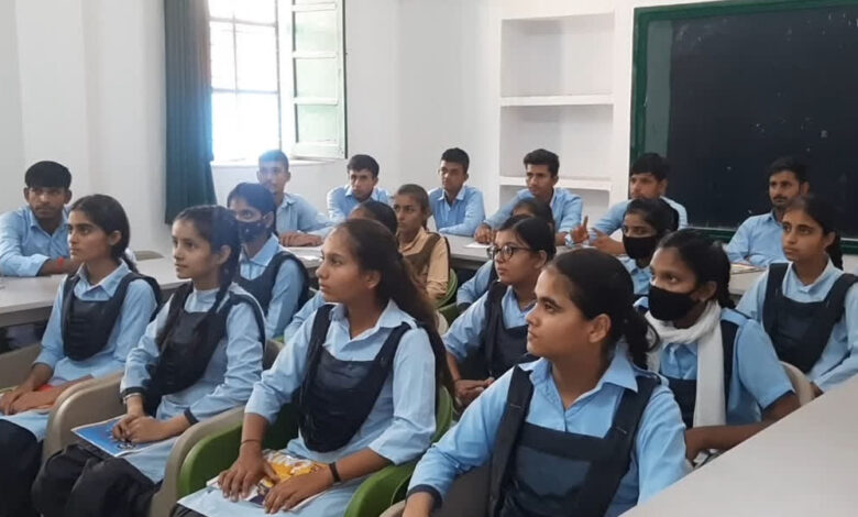 शिक्षा की गुणवत्ता और पहुंच को बेहतर बनाने युक्तियुक्तकरण जरूरी
