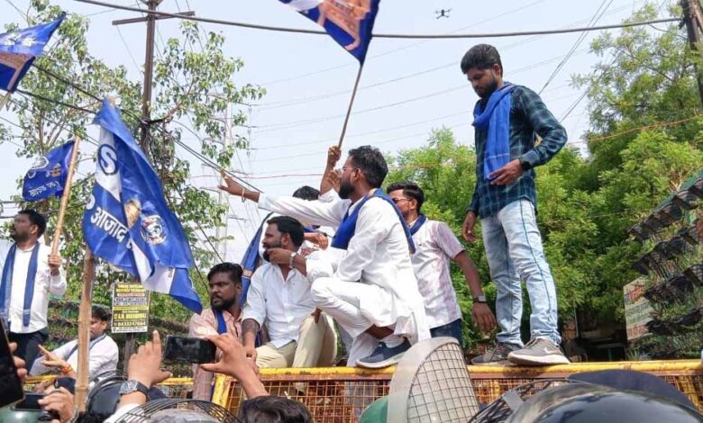 हाई कोर्ट की ग्वालियर खंडपीठ में भीमराव आंबेडकर की प्रतिमा लगाने को लेकर उपजा विवाद अभी नहीं थमा