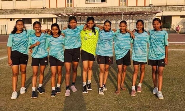खेलो इंडिया एकेडमी रायपुर में सुकमा की 8 महिला फुटबॉल खिलाड़ी चयनित प्रतिभाओं को मिला राज्य स्तरीय मंच