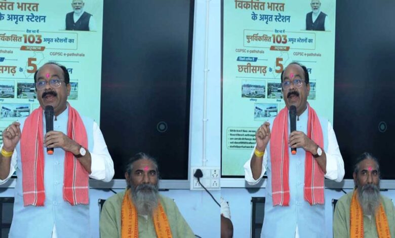 उप मुख्यमंत्री साव ने मावा मोदोल योजना के तहत संचालित कोचिंग सेंटर का किया अवलोकन