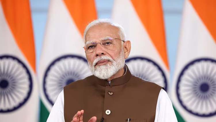 दंतेवाड़ा में शिक्षा का परचम लहरा रहा है : प्रधानमंत्री मोदी