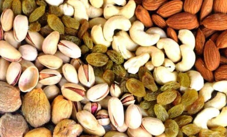 पहलगाम आतंकी हमले के बाद भारत-पाकिस्तान के बीच व्यापार खत्म होने के साथ सूखे मेवों के दामों में आया उछाल