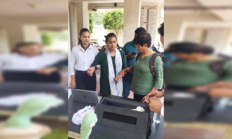 रिश्वतखोर अधिकारी-कर्मचारियों पर कार्रवाई का सिलसिला लगातार जारी, रिश्वतखोर महिला पटवारी अरेस्ट
