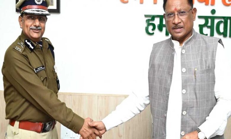 छत्तीसगढ़ के DGP की दौड़ में 3 सीनियर IPS, अरुण और देव के लिए नेताओं की लॉबी, जीपी को मुखिया बनाने में लगे अफसर