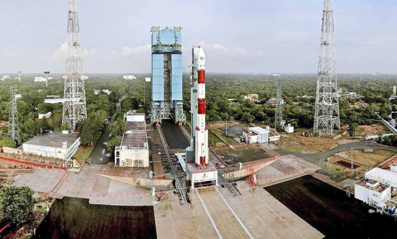 इसरो एक बार फिर अपनी तकनीकी क्षमता का प्रदर्शन करने के लिए तैयार, रात में भी होगी रखवाली