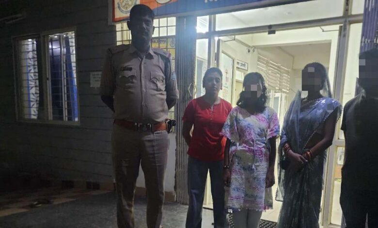 घर से लापता नाबालिग को बिजुरी पुलिस ने दस्तयाब कर उसके परिजनो को किया सुपुर्द