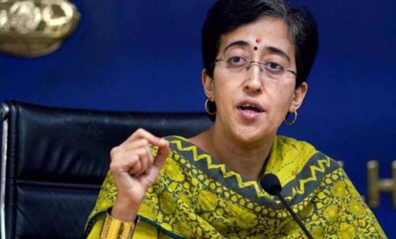 ईडी की फिर कार्रवाई: AAP नेताओं पर जांच की आंच, आतिशी ने बताया ‘गुजरात कनेक्शन’ ईडी की फिर कार्रवाई: AAP नेताओं पर जांच की आंच, आतिशी ने बताया ‘गुजरात कनेक्शन’