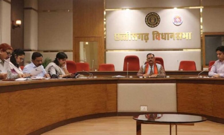 रायपुर : केंद्रीय स्वास्थ्य मंत्री जेपी नड्डा की अध्यक्षता में नेशनल एआरटी एवं सरोगेसी बोर्ड की बैठक संपन्न रायपुर : केंद्रीय स्वास्थ्य मंत्री जेपी नड्डा की अध्यक्षता में नेशनल एआरटी एवं सरोगेसी बोर्ड की बैठक संपन्न
