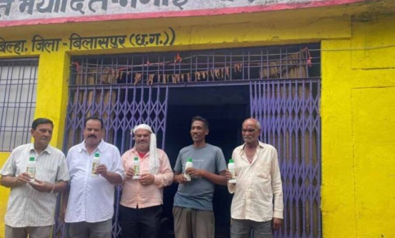 खाद-बीज की उपलब्धता से खेती-किसानी का काम जोरों पर खाद-बीज की उपलब्धता से खेती-किसानी का काम जोरों पर