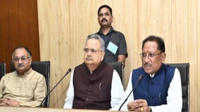 रायपुर : राजनांदगांव के नागरिक प्रतिनिधिमंडल ने की मुख्यमंत्री से सौजन्य भेंट, विकास कार्यों के लिए जताया आभार