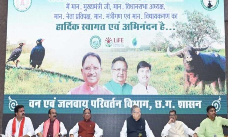 रायपुर : मुख्यमंत्री विष्णु देव साय का आह्वान — ‘वेटलैण्ड मित्र’ बनें, जैविक विरासत को बचाएं रायपुर : मुख्यमंत्री विष्णु देव साय का आह्वान — ‘वेटलैण्ड मित्र’ बनें, जैविक विरासत को बचाएं
