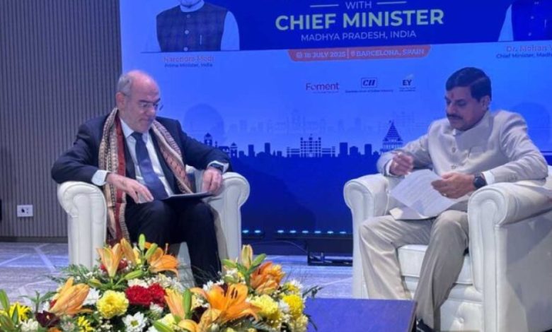 मुख्यमंत्री डॉ. यादव ने स्पेन में की निवेश, शिक्षा और सांस्कृतिक सहयोग की नई पहल मुख्यमंत्री डॉ. यादव ने स्पेन में की निवेश, शिक्षा और सांस्कृतिक सहयोग की नई पहल