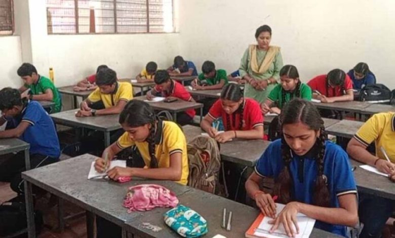परख राष्ट्रीय सर्वेक्षण 2025 में रायगढ़ जिला बना सर्वश्रेष्ठ प्रदर्शन करने वाला जिला