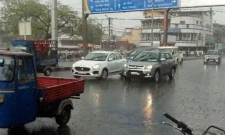 मानसून अभी और ‘तांडव’ करेगा, कई जगह जोरदार बारिश के साथ बाढ़ का अलर्ट मानसून अभी और ‘तांडव’ करेगा, कई जगह जोरदार बारिश के साथ बाढ़ का अलर्ट