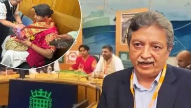 धीरेंद्र शास्त्री को ब्रिटिश संसद में मिला सम्मान, सांसदों को दिया बागेश्वर धाम का न्यौता