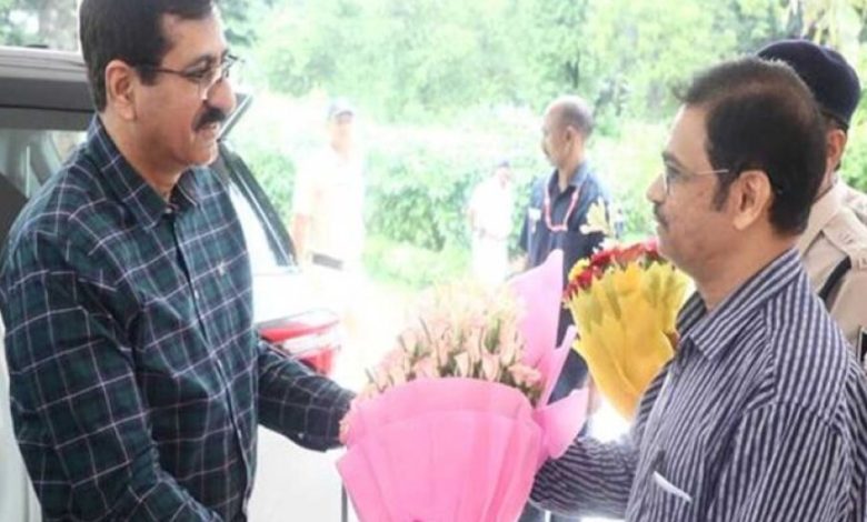 मनोनीत मुख्य न्यायाधिपति का राजभवन में हुआ आगमन