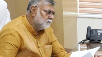 मंत्री पटेल ने की पंचायत एवं ग्रामीण विकास विभाग सहित अन्य विभागों की समीक्षा