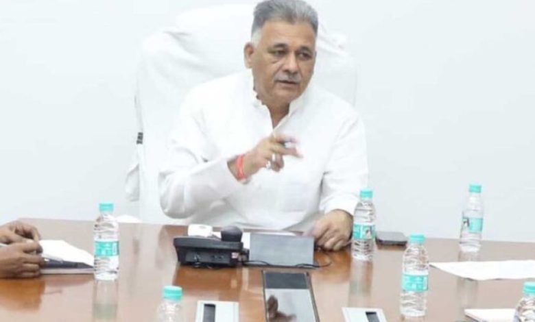 उच्च शिक्षा मंत्री परमार ने, उच्च शिक्षा विभाग की समीक्षा कर आवश्यक दिशा निर्देश दिए उच्च शिक्षा मंत्री परमार ने, उच्च शिक्षा विभाग की समीक्षा कर आवश्यक दिशा निर्देश दिए