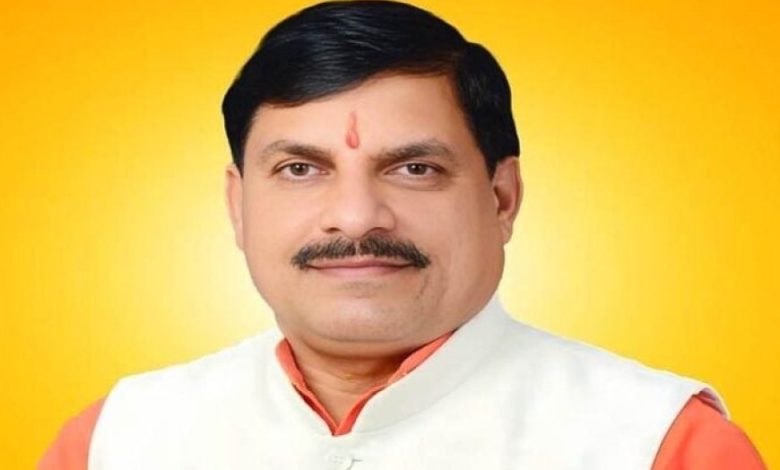 सावन का पहला सोमवार : मुख्यमंत्री डॉ. यादव ने बाबा महाकाल के चरणों में नमन किया