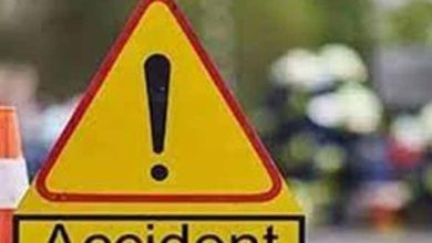 तेज रफ्तार बस ने ली बाइक सवार की जान, चालक और कंडक्टर मौके से फरार