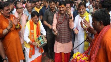 पालकी में भगवान चन्द्रमोलेश्वर व मनमहेश हाथी पर विराजित होकर भक्तों का कुशल-क्षेम लेने उज्जैन नगर भ्रमण पर निकले