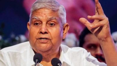 उपराष्ट्रपति धनखड़ के इस्तीफे के पीछे सेहत या कुछ और? बीजेपी सांसदों से कोरे कागज पर साइन…