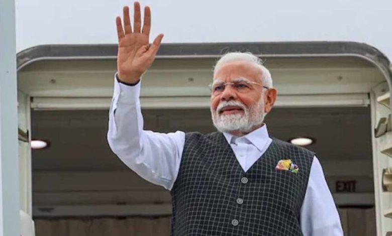 यूके से मालदीव तक: पीएम मोदी का कूटनीतिक मिशन, क्षेत्रीय और वैश्विक सहयोग पर जोर यूके से मालदीव तक: पीएम मोदी का कूटनीतिक मिशन, क्षेत्रीय और वैश्विक सहयोग पर जोर