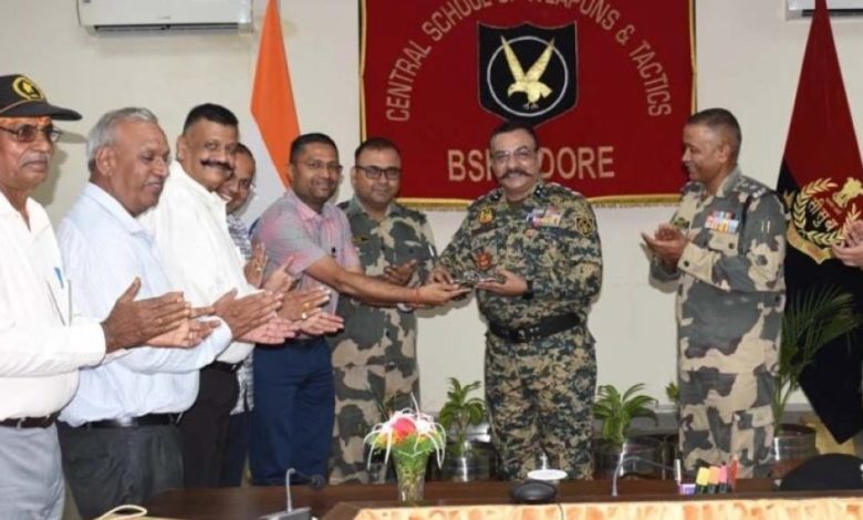 100 साल पुरानी ऐतिहासिक रिवाल्वर बनेगी इंदौर बीएसएफ म्यूजियम की नई पहचान