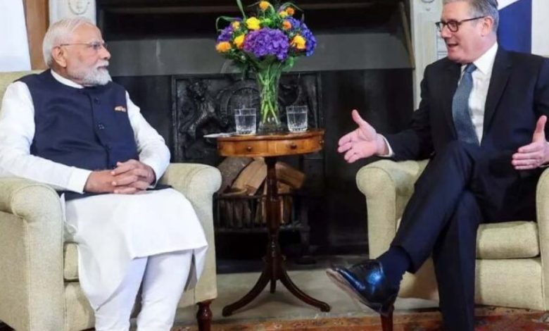 भारत-UK FTA: अब इंग्लैंड में छाएंगे Made in India प्रोडक्ट्स भारत-UK FTA: अब इंग्लैंड में छाएंगे Made in India प्रोडक्ट्स