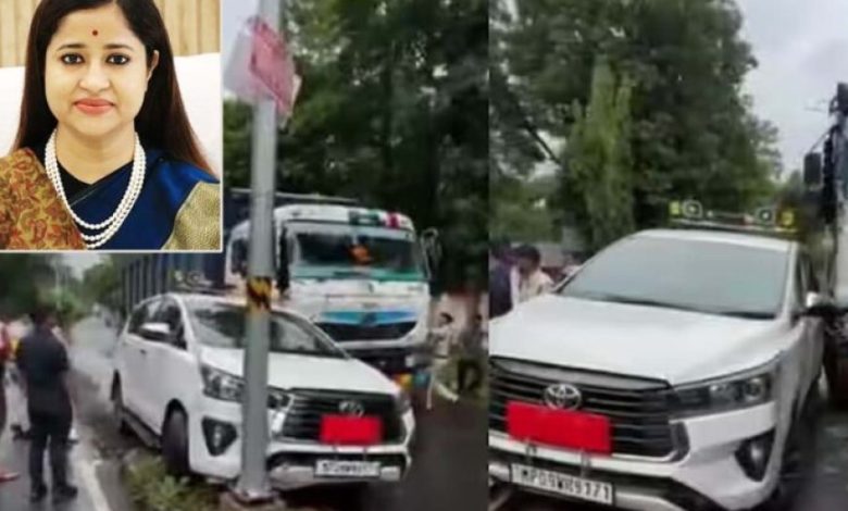 झाबुआ कलेक्टर नेहा मीना की कार को डंपर से टक्कर, हादसे में बाल-बाल बचीं