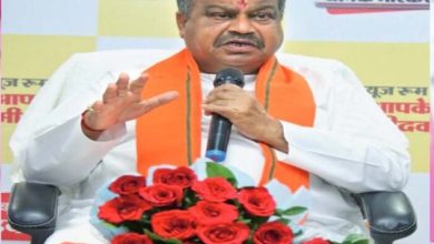 दिल्ली में पप्पू,छत्तीसगढ़ में बिट्टू ,कांग्रेस परिवार तक सिमटी:पुरंदर मिश्रा