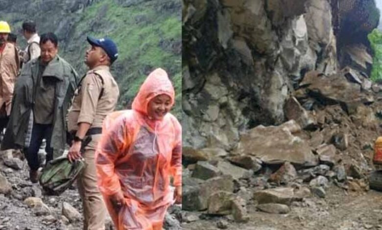 राज्य में भूस्खलन से 302 सड़कें बंद, कई हिस्सों में सात दिन का भारी बारिश अलर्ट राज्य में भूस्खलन से 302 सड़कें बंद, कई हिस्सों में सात दिन का भारी बारिश अलर्ट