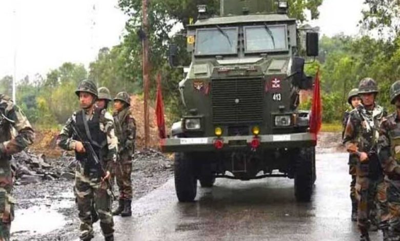 ऑपरेशन शिवशक्ति: पुंछ में घुसपैठ की कोशिश नाकाम, दो आतंकी मारे गए ऑपरेशन शिवशक्ति: पुंछ में घुसपैठ की कोशिश नाकाम, दो आतंकी मारे गए